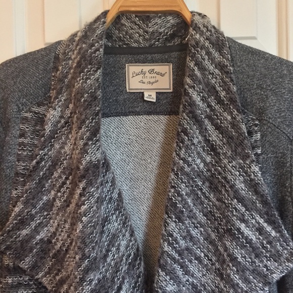 SOLD Lucky brand cardigan jacket, size M - Picture 2 of 5